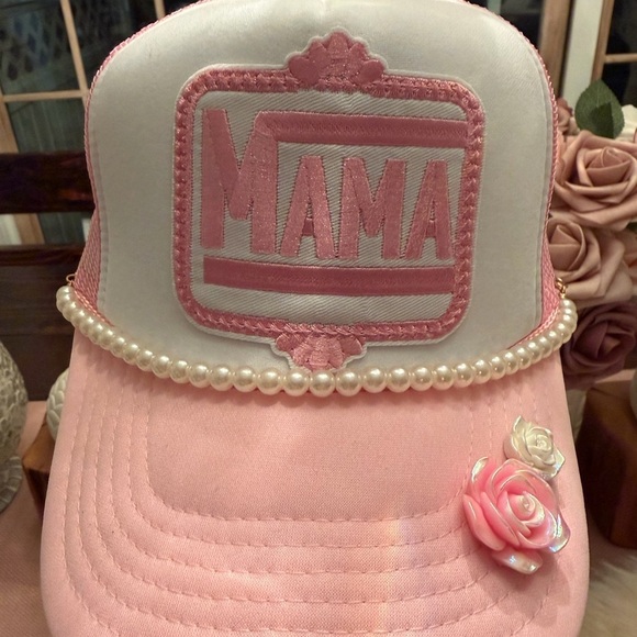 NWT Custom Made Pink and White Mama Otto Trucker Hat with Chain & Pins main image 7